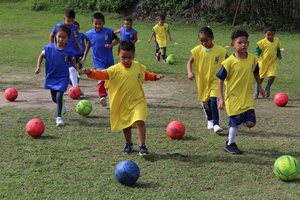 inDrive lanza en México “Supernovas”, iniciativa social para transformar comunidades a través del fútbol infantil