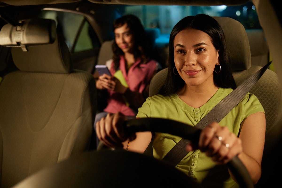 inDrive inicia convocatoria para segunda edición de su programa “Juntas llegamos más lejos”